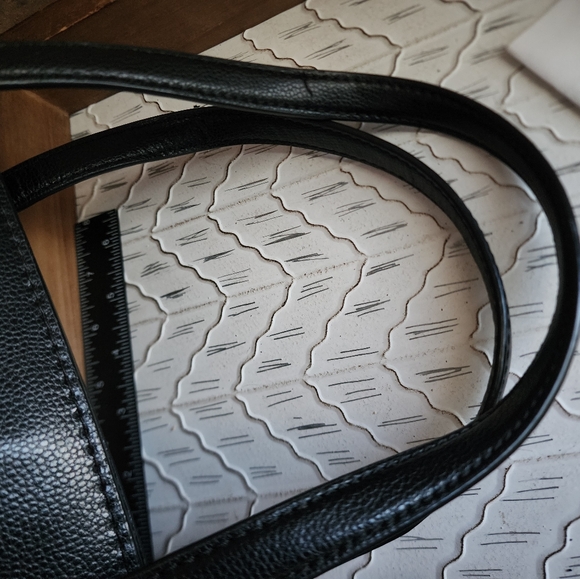 EUC w/COA KATE SPADE NEW YORK PATTERSON DRIVE GERALDINE SATCHEL with COA - Picture 9 of 13